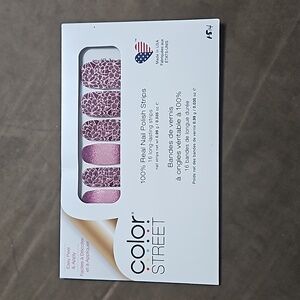 Color Street Nail Strips in 'Rule of Plum'